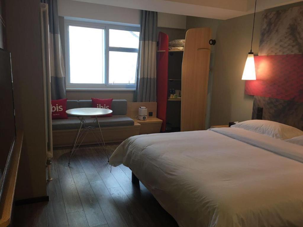 ไอบิส เซินหยาง นอร์ท สเตชั่น Hotel เสิ่นหยาง ภายนอก รูปภาพ