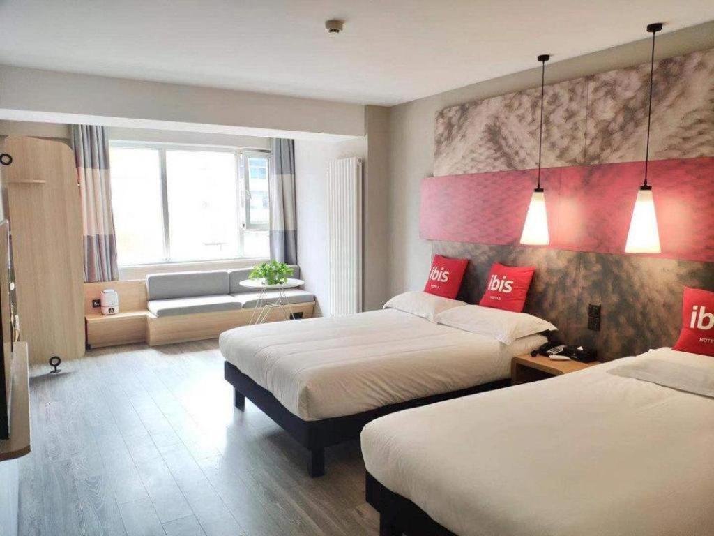 ไอบิส เซินหยาง นอร์ท สเตชั่น Hotel เสิ่นหยาง ภายนอก รูปภาพ