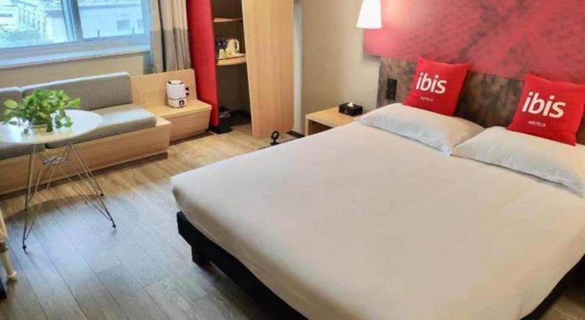 ไอบิส เซินหยาง นอร์ท สเตชั่น Hotel เสิ่นหยาง ภายนอก รูปภาพ