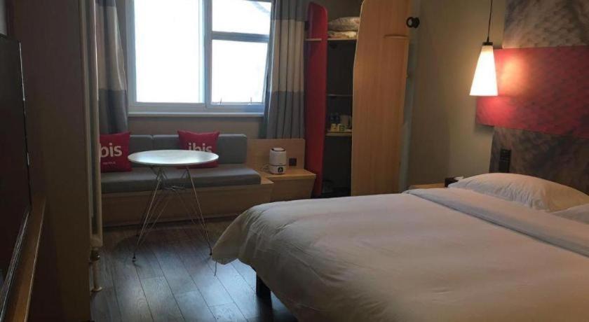 ไอบิส เซินหยาง นอร์ท สเตชั่น Hotel เสิ่นหยาง ภายนอก รูปภาพ